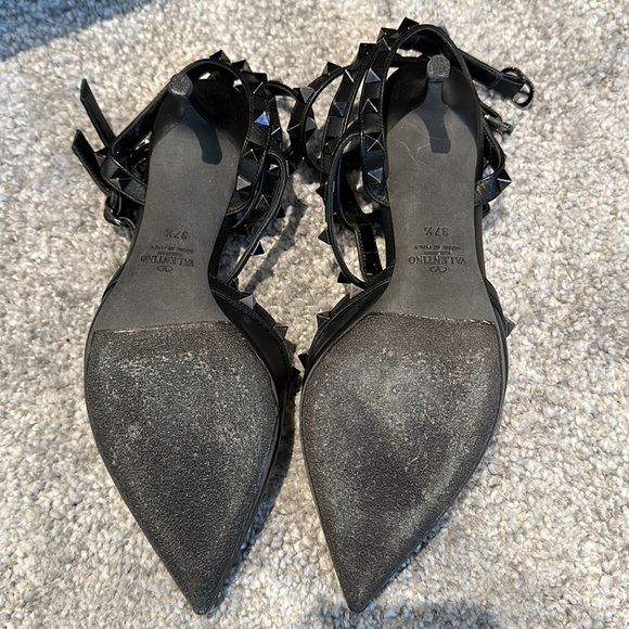 Valentino Matte Black Rockstud 65mm pumps - Picture 4 of 6